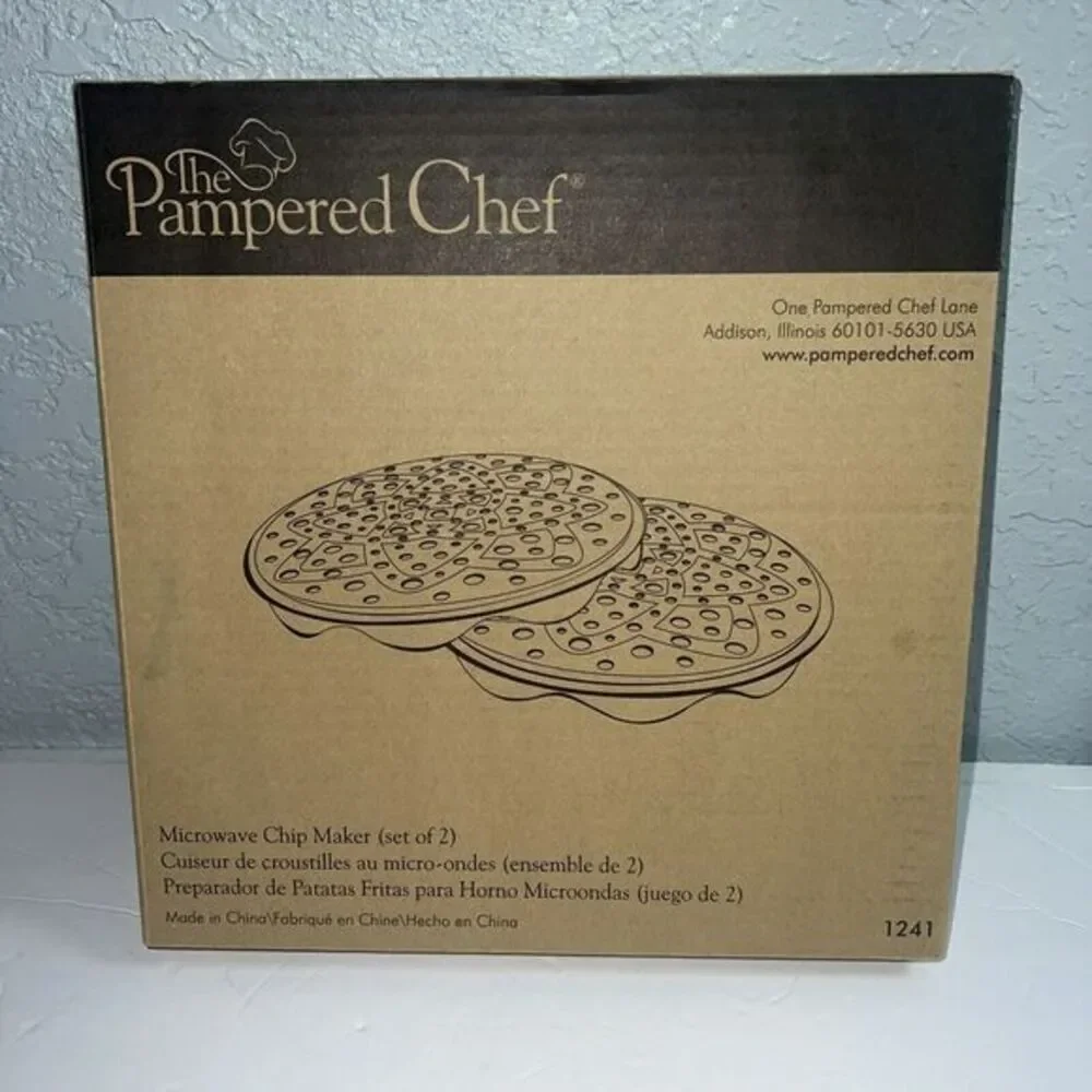 Pampered Chef Set of 2‎ Microwave Chip Makers Silicone Gray #1241-New In Box